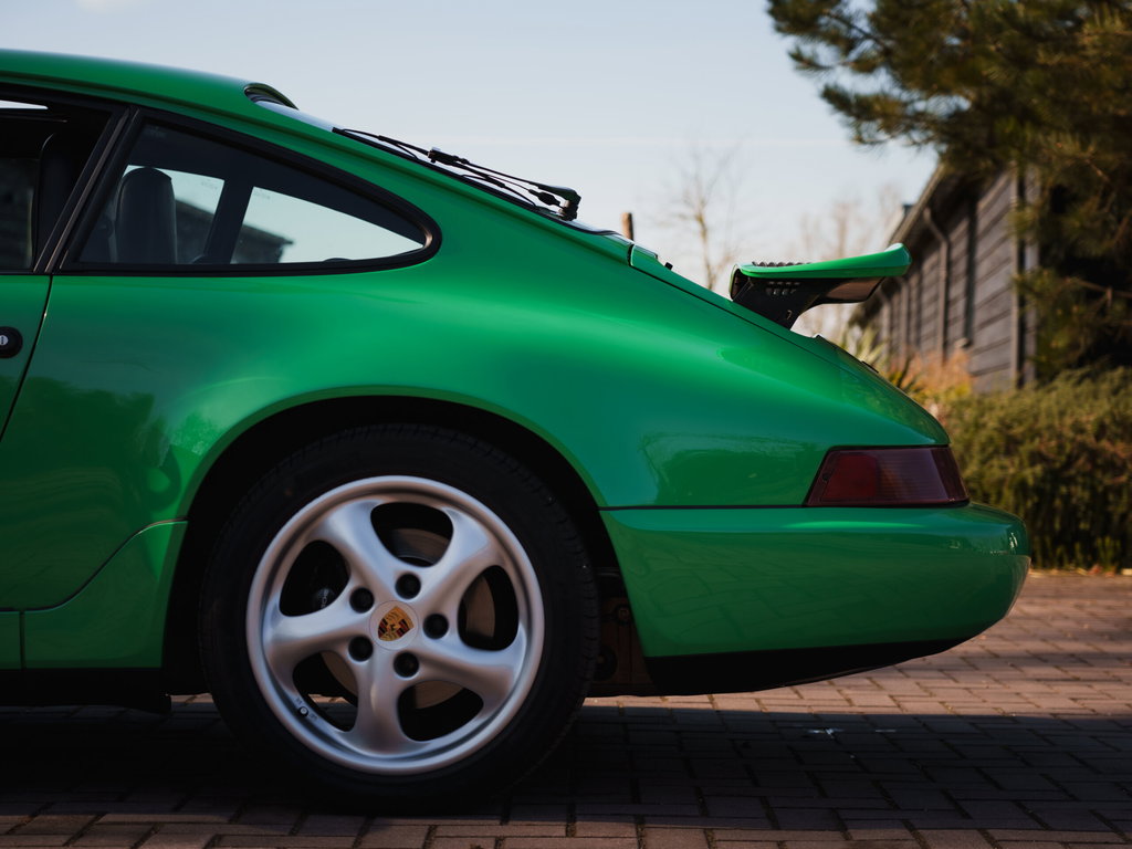Porsche 964 Carrera 2