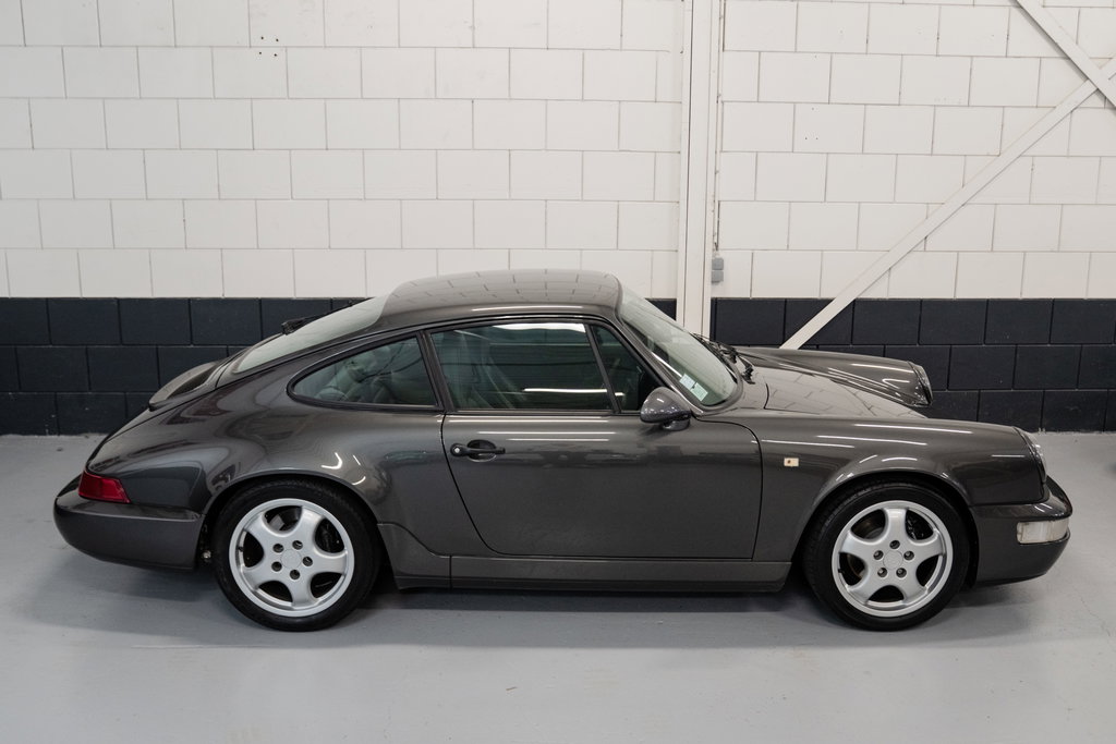 Porsche 964 Carrera 4