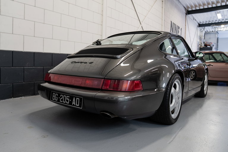 Porsche 964 Carrera 4