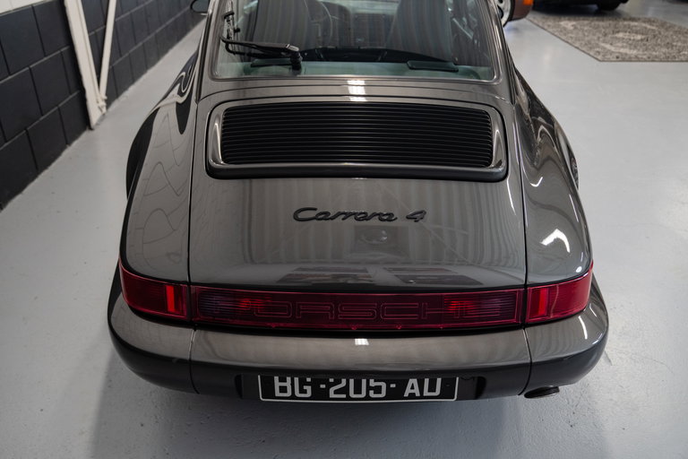 Porsche 964 Carrera 4