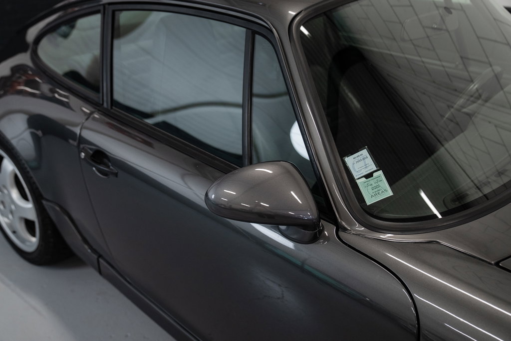 Porsche 964 Carrera 4
