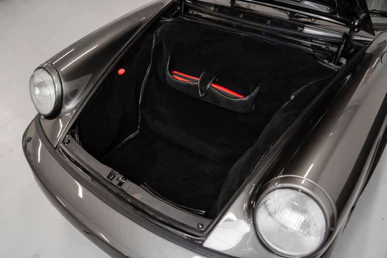 Porsche 964 Carrera 4