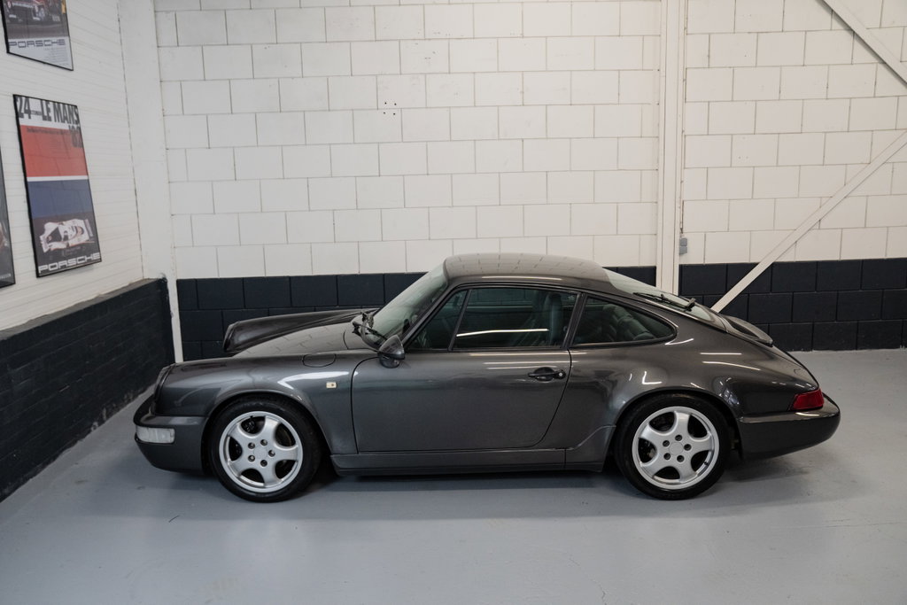 Porsche 964 Carrera 4
