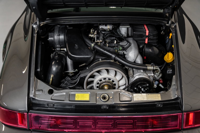 Porsche 964 Carrera 4