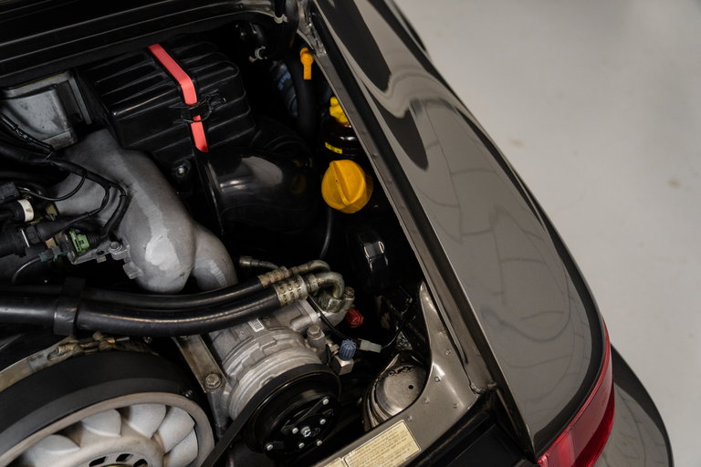 Porsche 964 Carrera 4