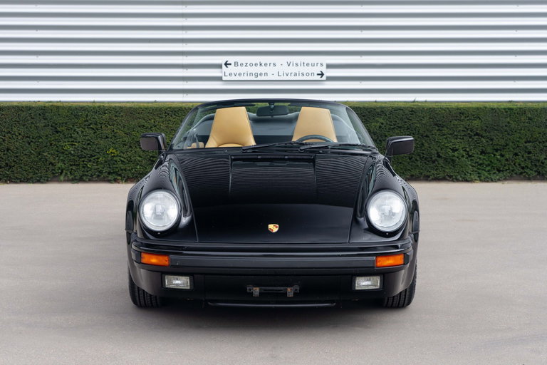Porsche 911 Carrera 3.2 Speedster (US)