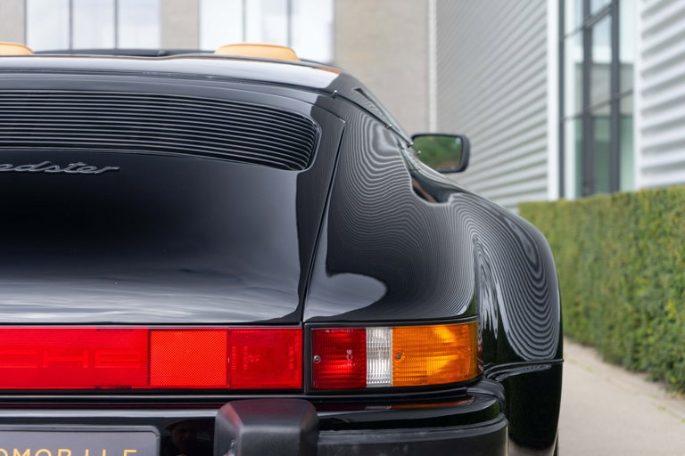 Porsche 911 Carrera 3.2 Speedster (US)