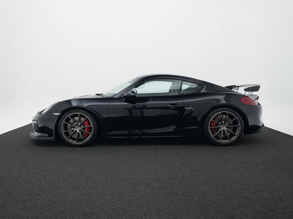 Porsche 981 Cayman GT4