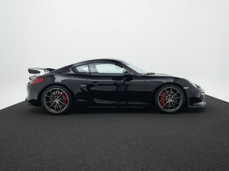 Porsche 981 Cayman GT4