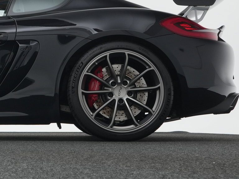 Porsche 981 Cayman GT4