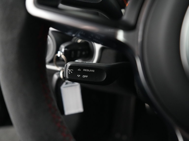 Porsche 981 Cayman GT4