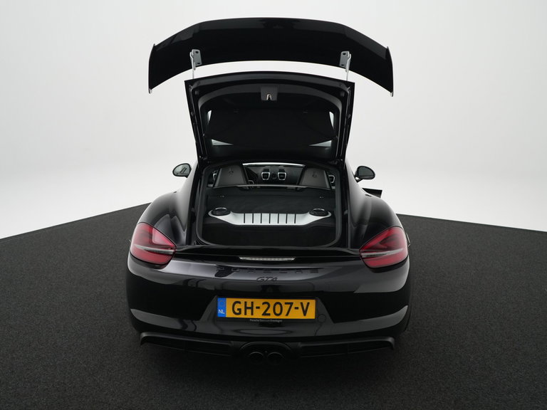 Porsche 981 Cayman GT4