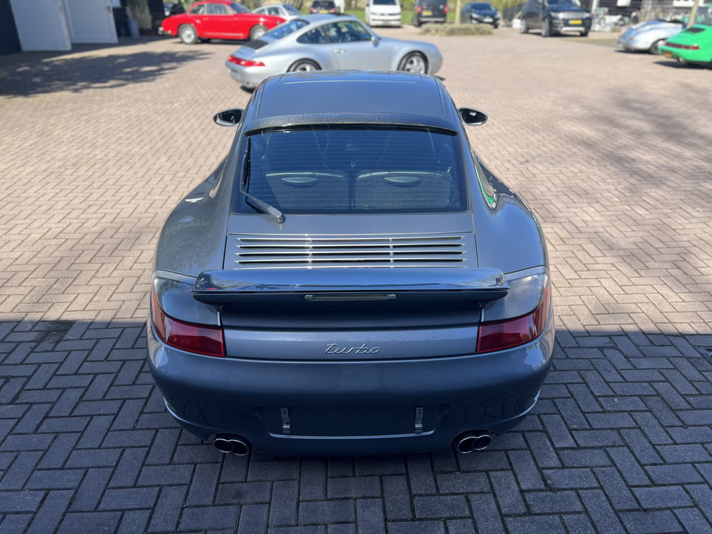 Porsche 996 Turbo