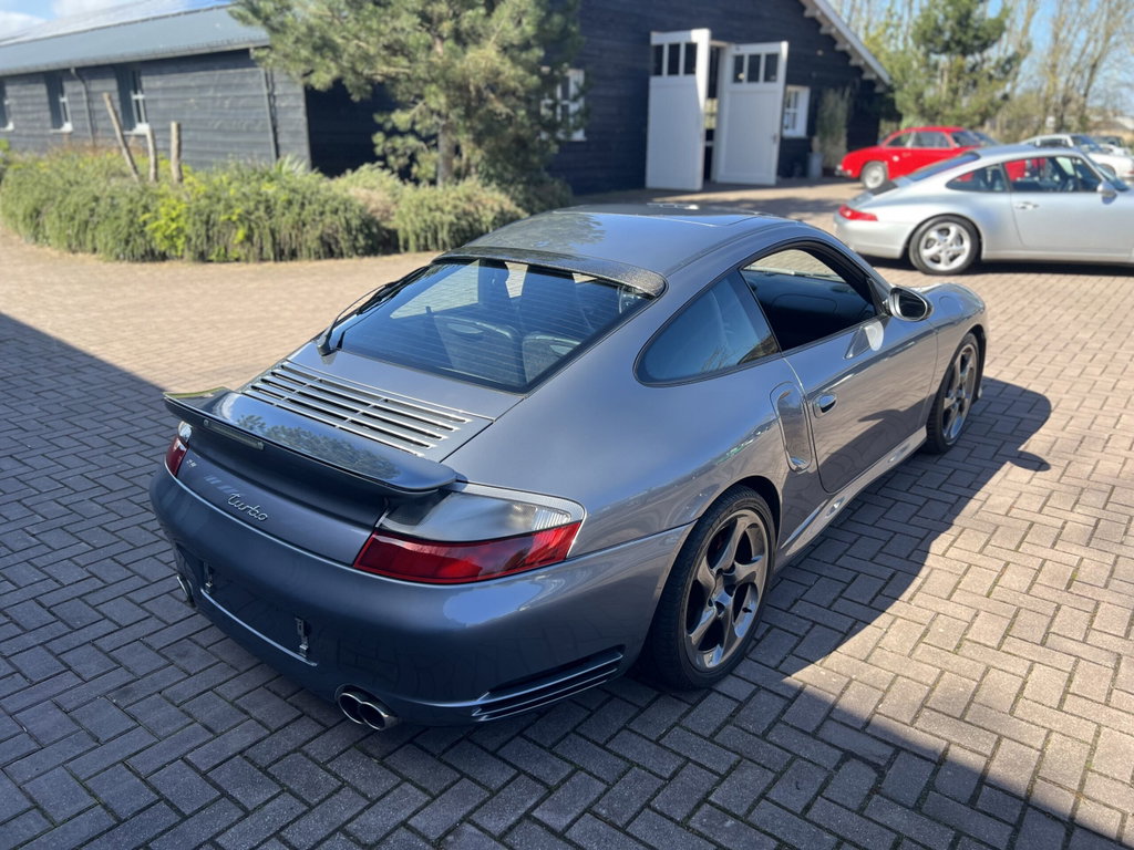 Porsche 996 Turbo