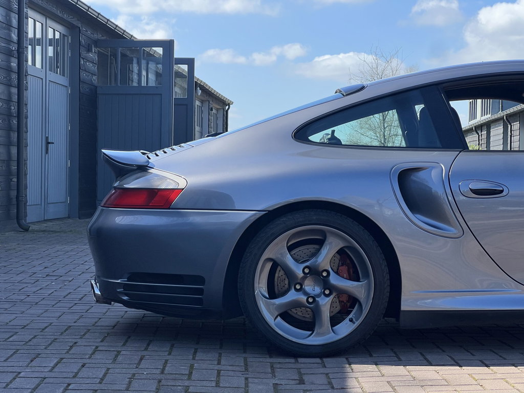 Porsche 996 Turbo