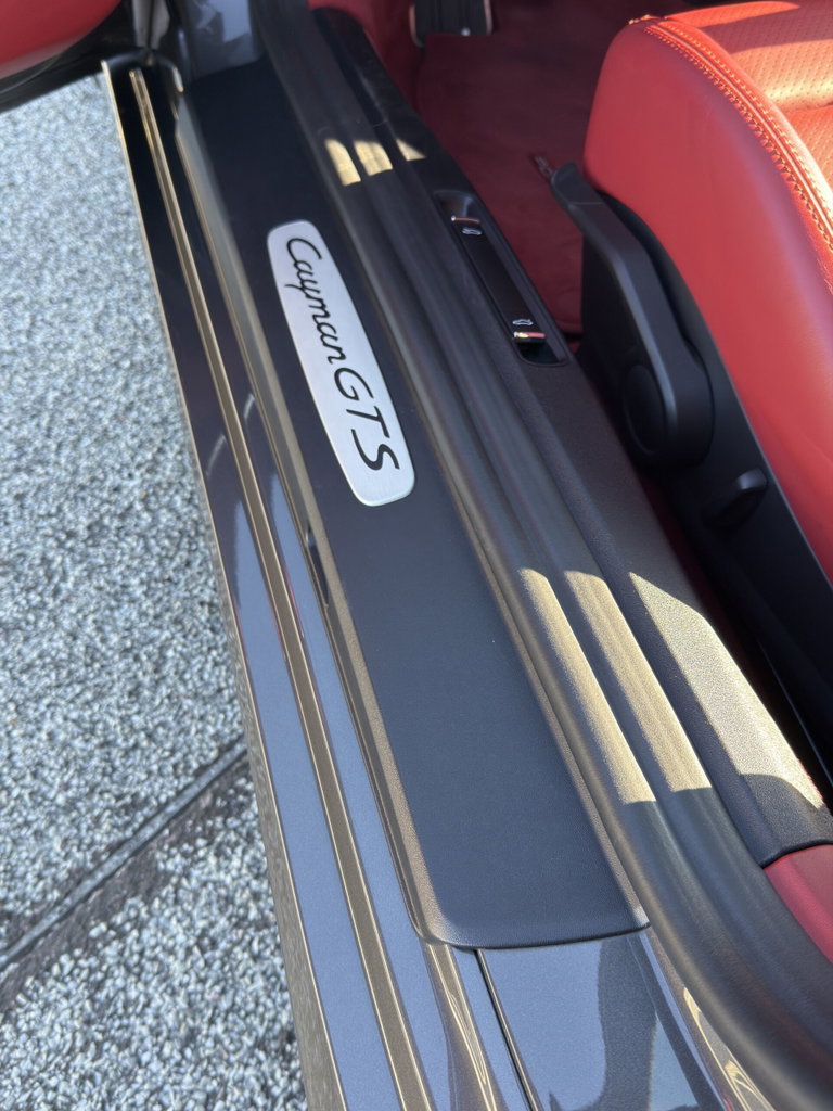Porsche 981 Cayman GTS