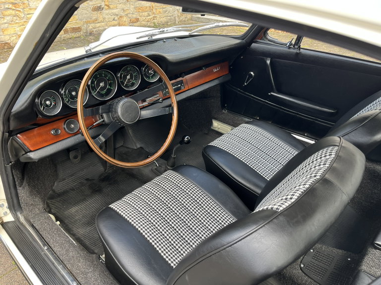 Porsche 911 (F-Modell)