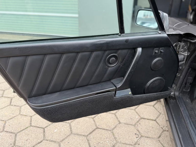 Porsche 964 Carrera 4