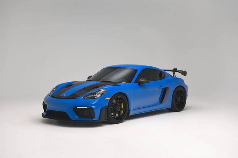Porsche 718 Cayman GT4 RS