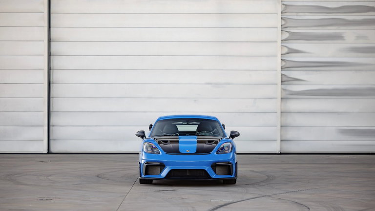 Porsche 718 Cayman GT4 RS