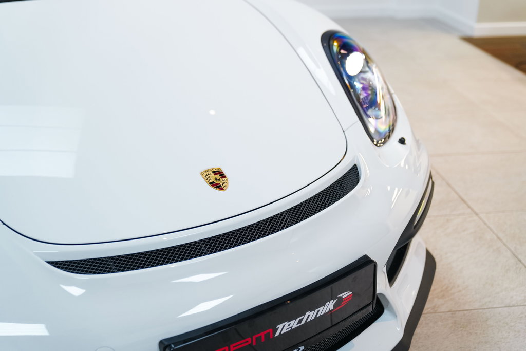 Porsche 981 Cayman GT4