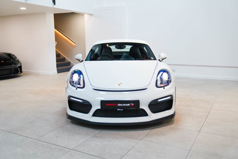Porsche 981 Cayman GT4