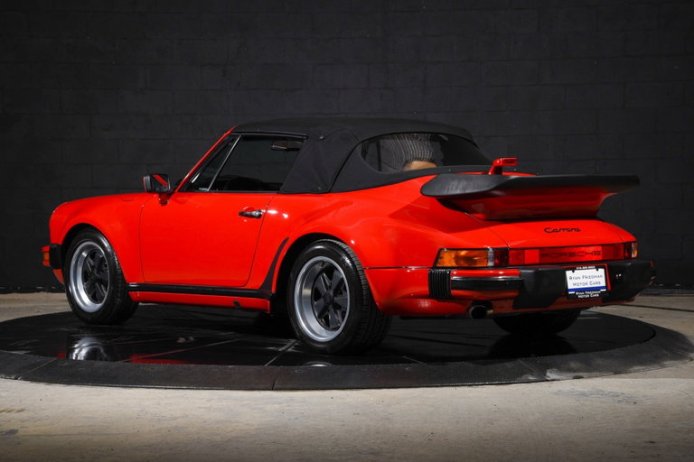 Porsche 911 Carrera 3.2 WTL
