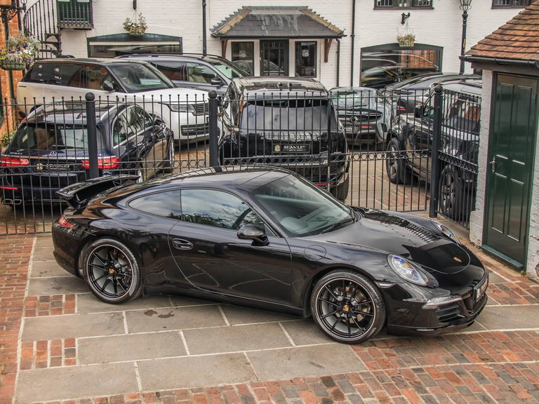 Porsche 991 Carrera Black Edition