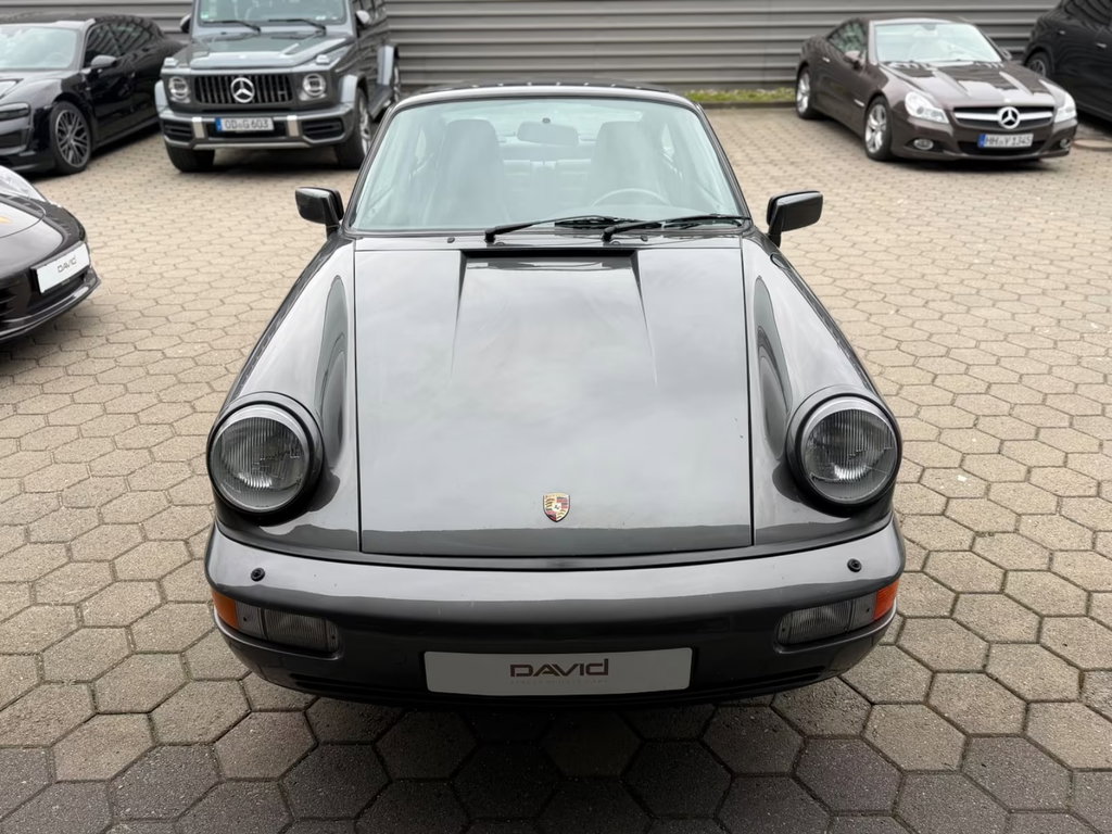 Porsche 964 Carrera 4