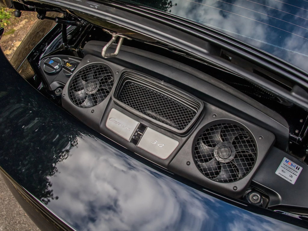 Porsche 991 Carrera Black Edition