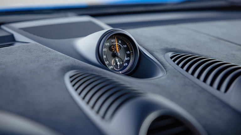 Porsche 718 Cayman GT4 RS