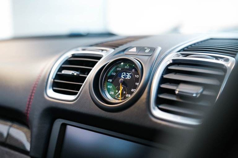 Porsche 981 Cayman GT4