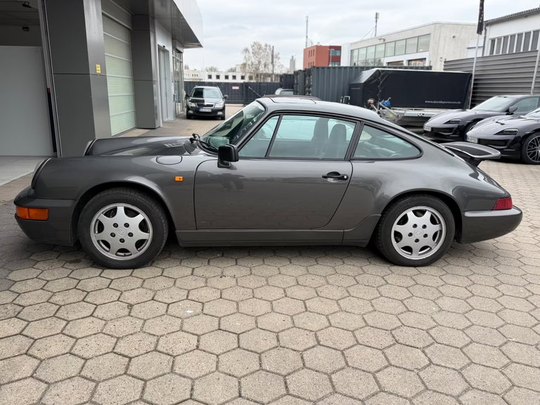 Porsche 964 Carrera 4