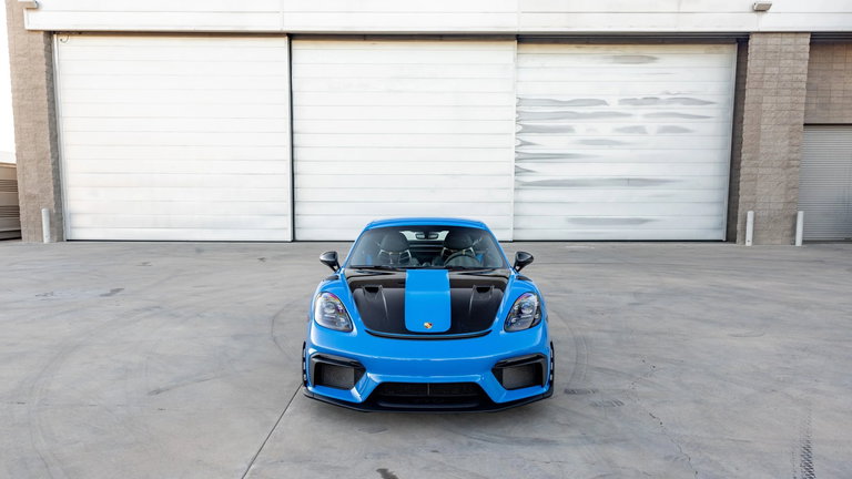 Porsche 718 Cayman GT4 RS