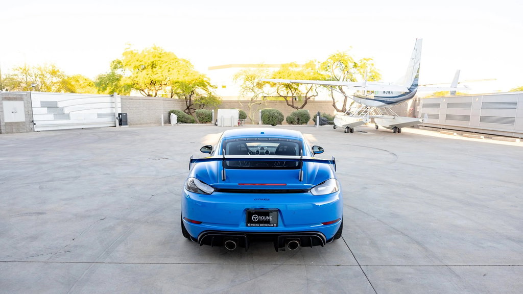 Porsche 718 Cayman GT4 RS
