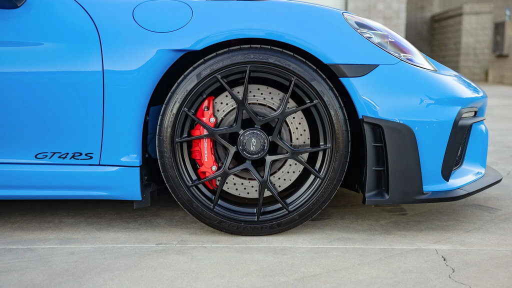 Porsche 718 Cayman GT4 RS