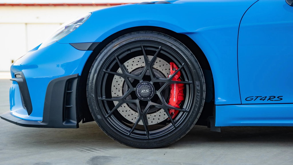 Porsche 718 Cayman GT4 RS