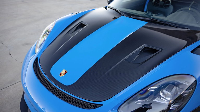 Porsche 718 Cayman GT4 RS