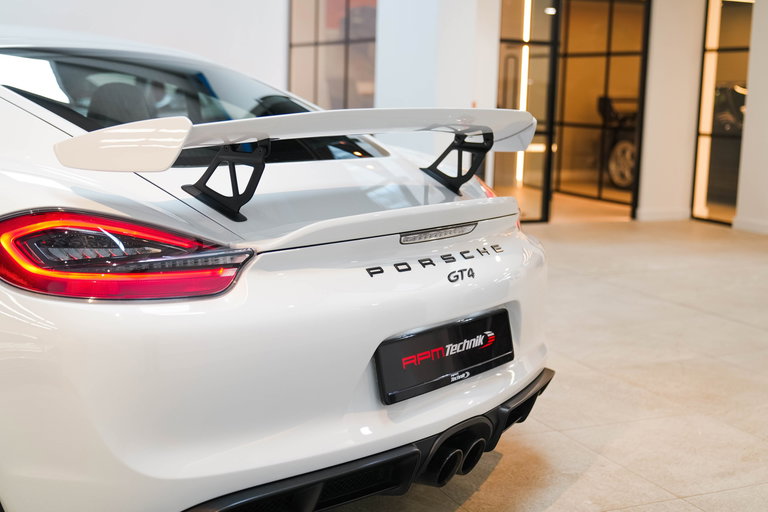 Porsche 981 Cayman GT4