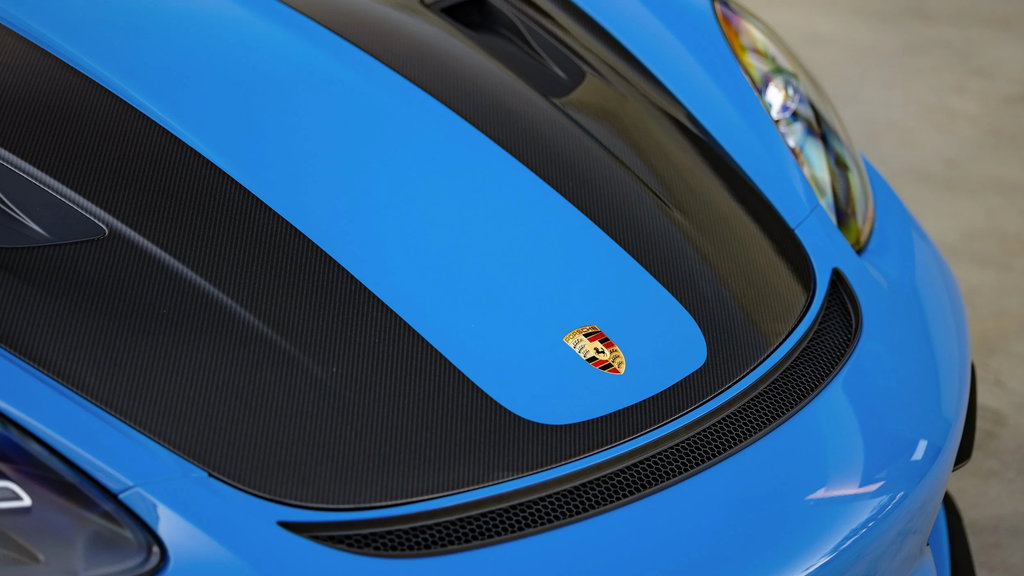 Porsche 718 Cayman GT4 RS