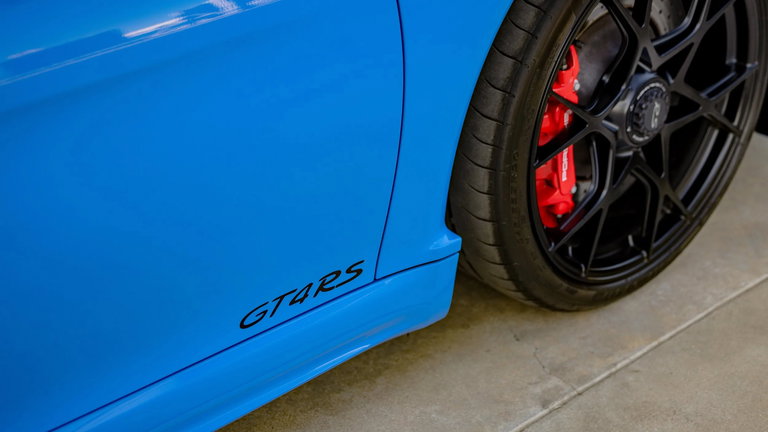 Porsche 718 Cayman GT4 RS