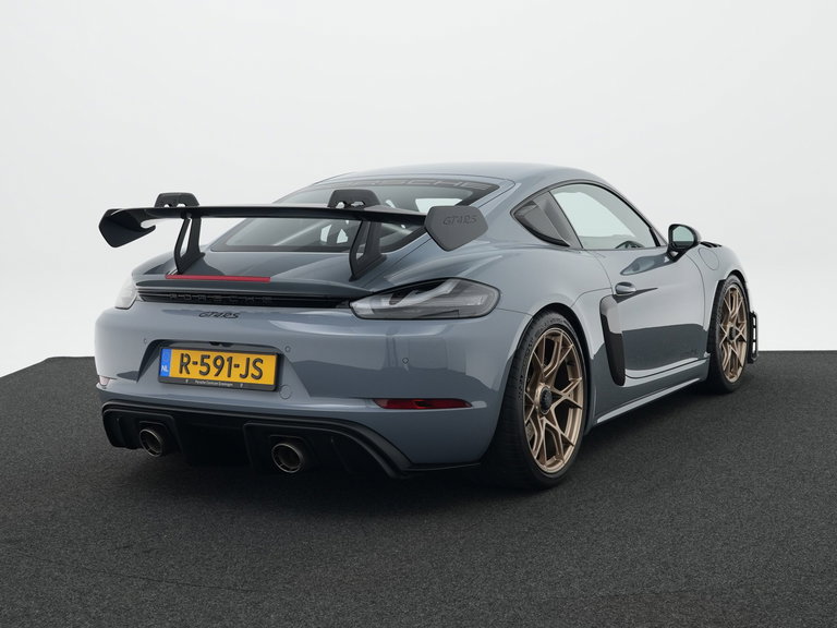 Porsche 718 Cayman GT4 RS