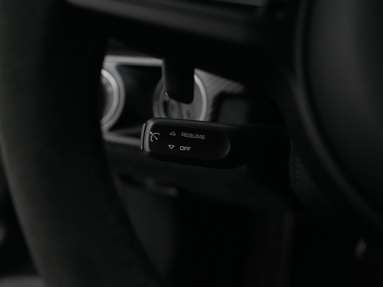 Porsche 718 Cayman GT4 RS