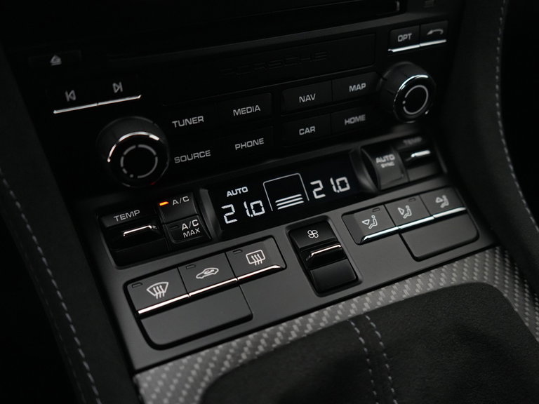 Porsche 718 Cayman GT4 RS