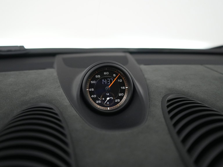 Porsche 718 Cayman GT4 RS