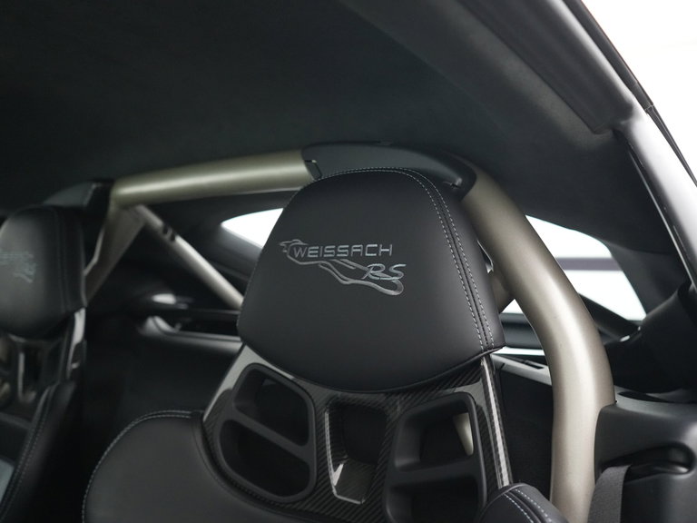 Porsche 718 Cayman GT4 RS