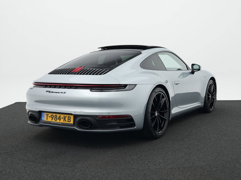 Porsche 992 Carrera 4S