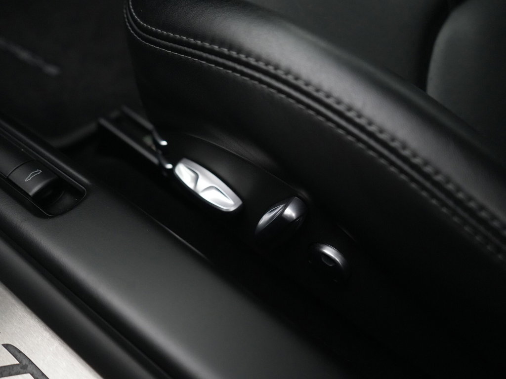 Porsche 997.2 Carrera GTS