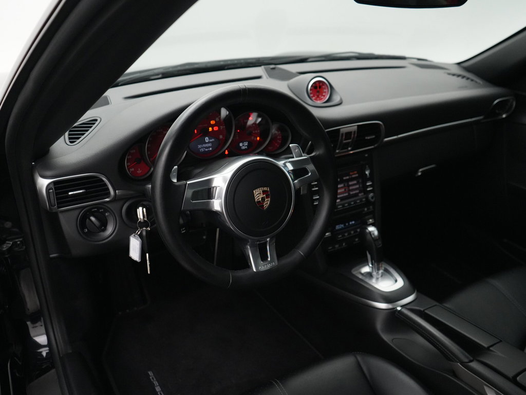 Porsche 997.2 Carrera GTS