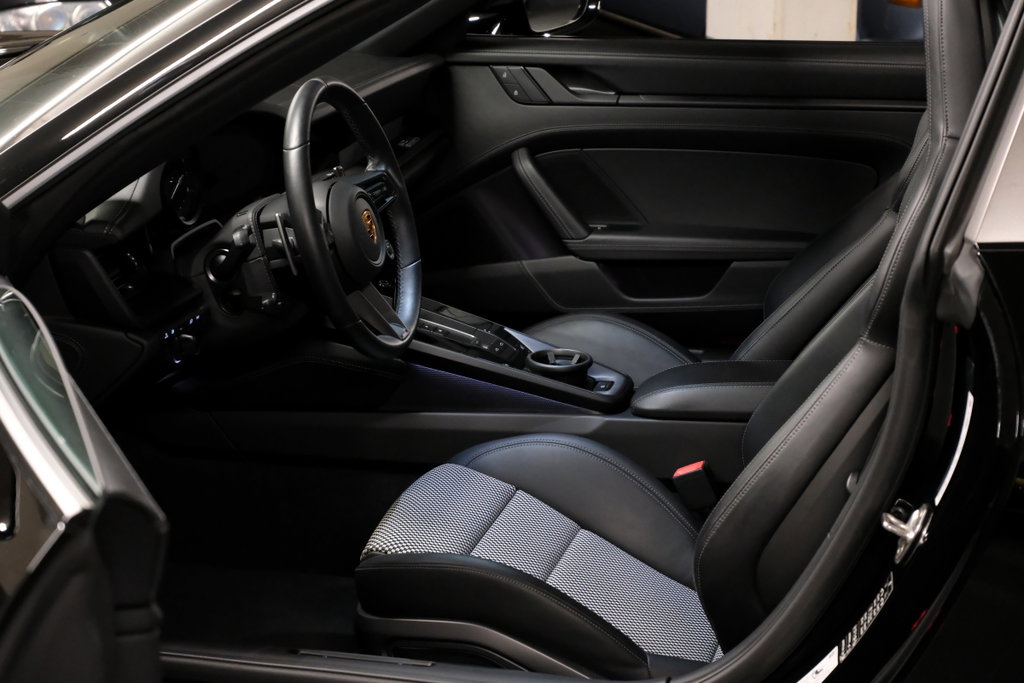 Porsche 992 Edition 50 Jahre Porsche Design